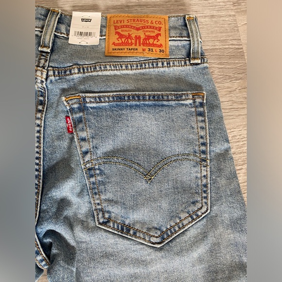 New Levi Jeans Men’s Skinny Taper 31x30 - Picture 9 of 12